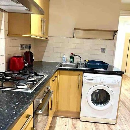 Cosy One Bedroom Flat In Central Лондон Экстерьер фото