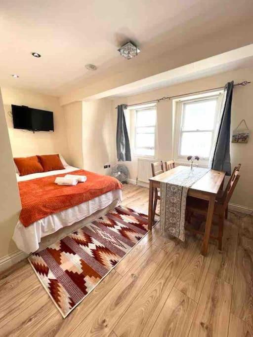 Cosy One Bedroom Flat In Central Лондон Экстерьер фото